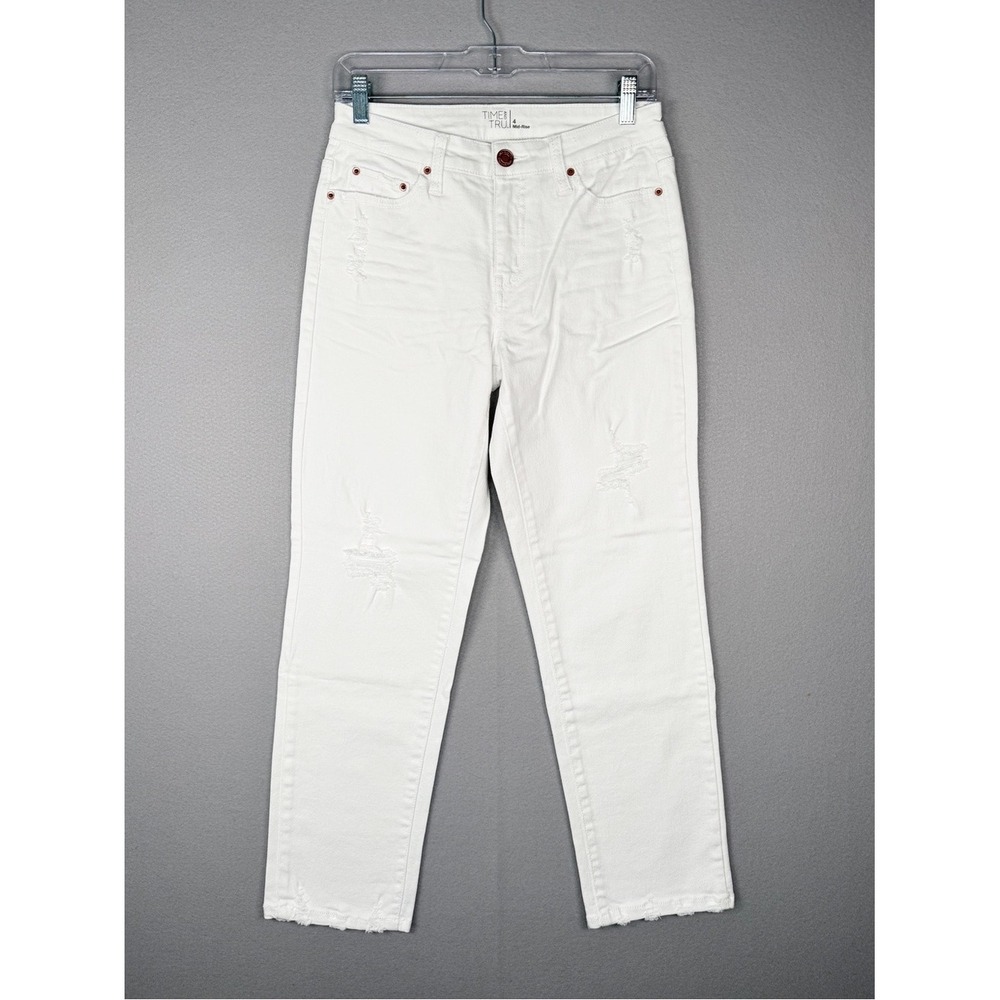 Time and Tru White Distressed Jeans Sz 4 Mid Rise‎ Tapered Leg
